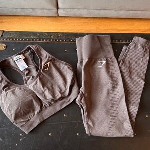 Gymshark Chocolate Sports Bra & leggings set
